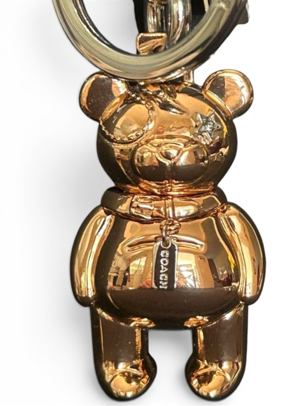 COACH 3D Bear in Rosegold Key Ring/Bag Charm - Picture 4 of 5